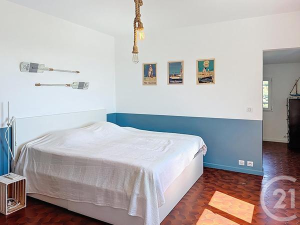 Maison à vendre  7 pièces - 220 m2 CAVALAIRE SUR MER - 83