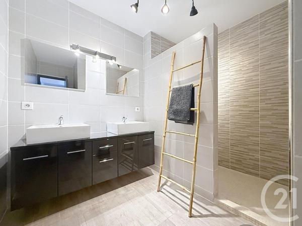 Maison à vendre  7 pièces - 220 m2 CAVALAIRE SUR MER - 83