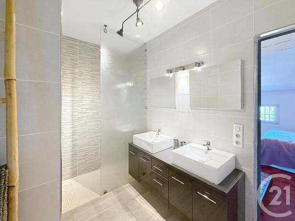 Maison à vendre  7 pièces - 220 m2 CAVALAIRE SUR MER - 83