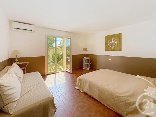 Maison à vendre  7 pièces - 220 m2 CAVALAIRE SUR MER - 83
