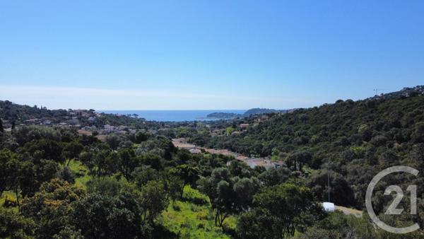 Maison à vendre  7 pièces - 220 m2 CAVALAIRE SUR MER - 83