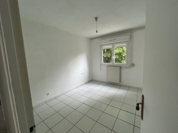 Appartement à louer 565 € CC Montayral 3 p 58 m² DPE D