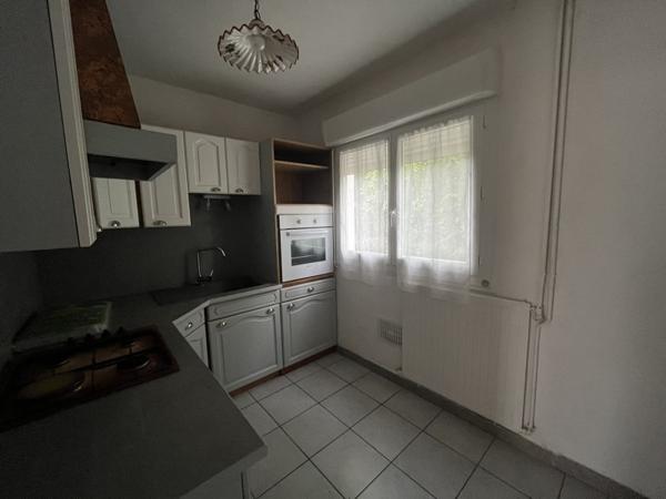 Appartement à louer 565 € CC Montayral 3 p 58 m² DPE D