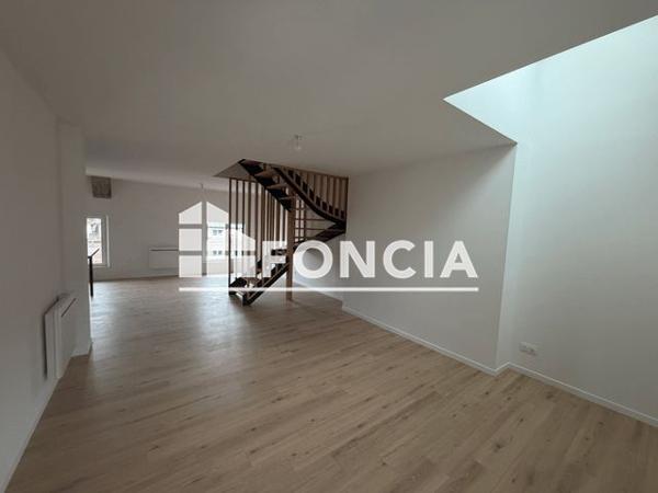 Location Appartement 3 pièces 92.9 m² - Beauvais 60000