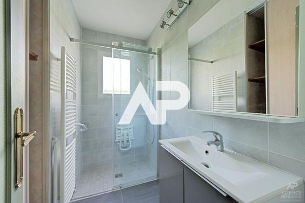 Maison Rueil Malmaison 6 pièce(s) 104m² €740 000 ** - Référence 19797