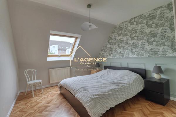 Maison familiale 4 chambres – Garage – Belle pièce de vie – Jardin arboré – Proximité centre-ville d'Hazebrouck