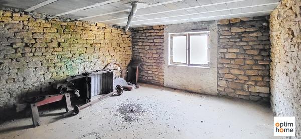MAISON DE VILLAGE 150m2 - 4 CHAMBRES - GARAGE - TERRAIN 356M2