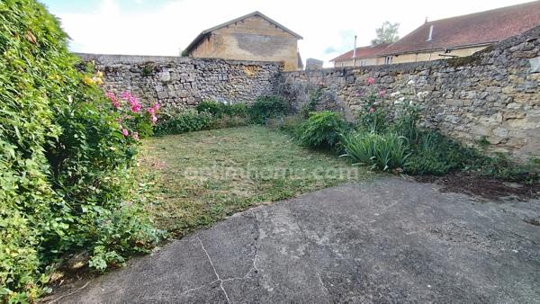 Maison à vendre - Centre village Val d'Ornain - 106 m² avec garage et jardin.