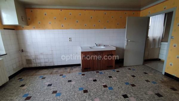 Maison à vendre - Centre village Val d'Ornain - 106 m² avec garage et jardin.