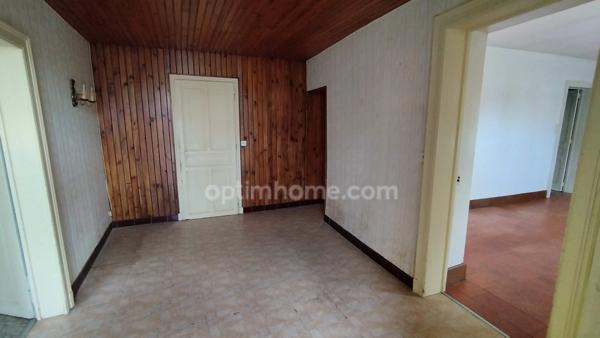 Maison à vendre - Centre village Val d'Ornain - 106 m² avec garage et jardin.