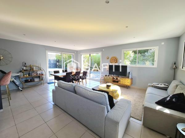 Plateau EST, Vivable de plain-pied, 6 chambres.