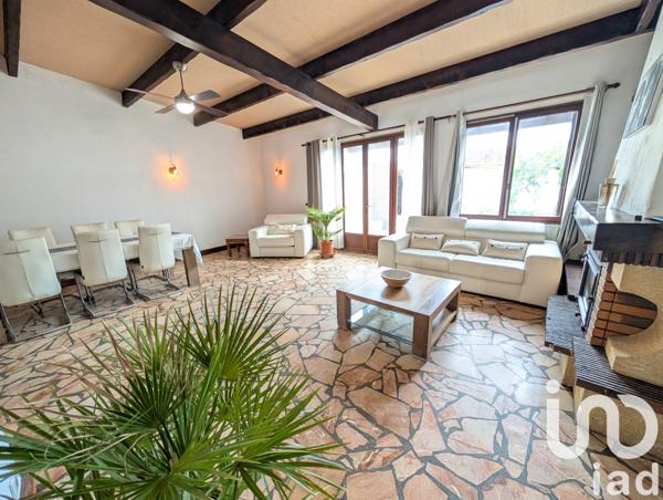 Maison à vendre 10 pièces 212 m² Lussac-les-Châteaux