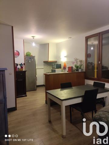 Maison à vendre 10 pièces 212 m² Lussac-les-Châteaux