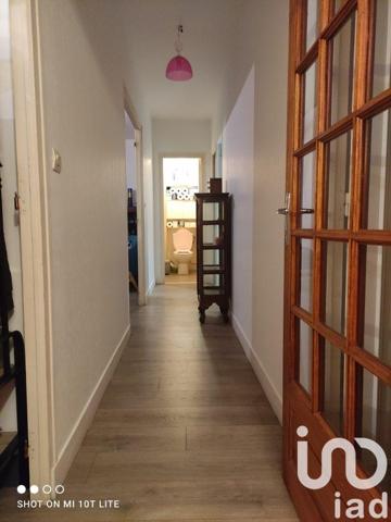 Maison à vendre 10 pièces 212 m² Lussac-les-Châteaux