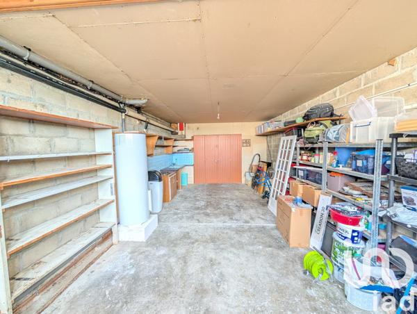 Maison à vendre 10 pièces 212 m² Lussac-les-Châteaux