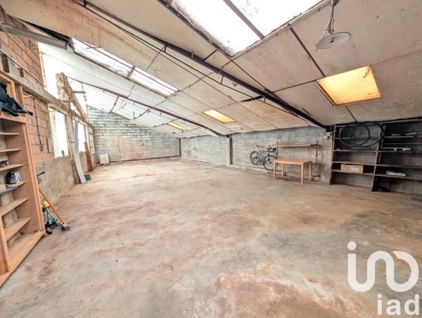 Maison à vendre 10 pièces 212 m² Lussac-les-Châteaux