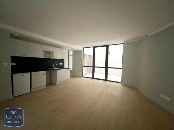 Appartement à louer 2 pièces 51.5m²