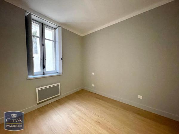Appartement à louer 2 pièces 51.5m²