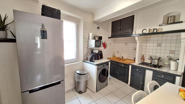 IMMEUBLE MIXTE - INVESTISSEMENT STRATÉGIQUE