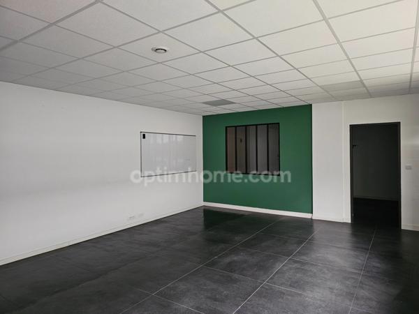 Bureau de 70 m2 à louer à Cergy Préfecture