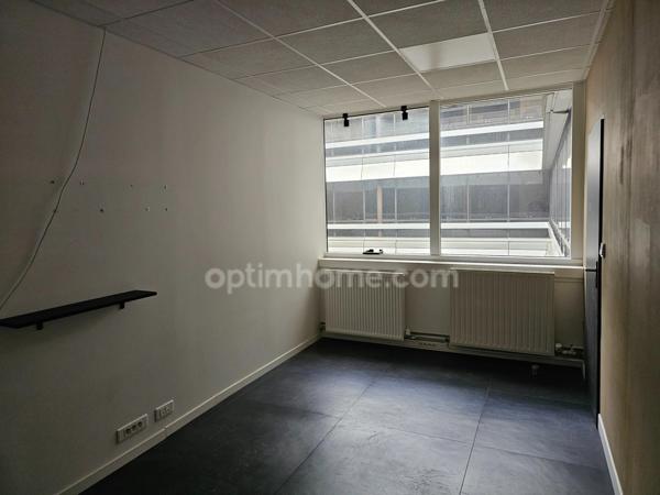 Bureau de 70 m2 à louer à Cergy Préfecture