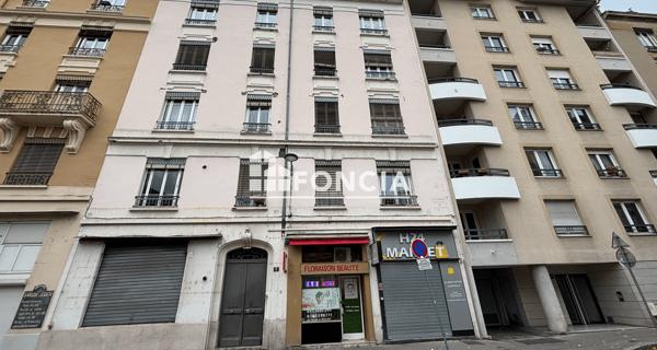 Location Appartement 2 pièces 58.61 m² - Villeurbanne 69100