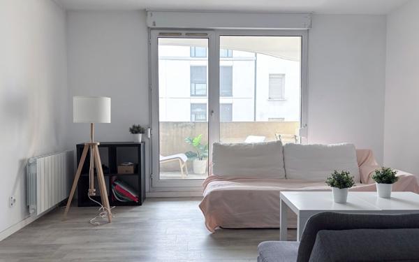 Appartement à vendre    5 pièces • 82 m2 Lyon 7