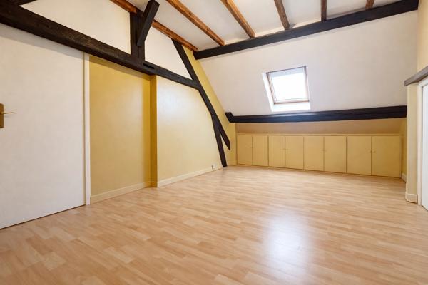 Appartement  TRIPLEX à Linas 5 pièces 115 m2 - Centre-ville