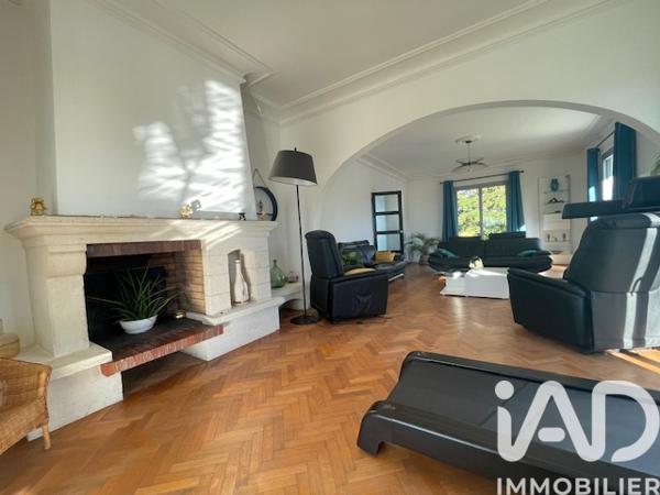 Maison à vendre 8 pièces 290 m² Saujon