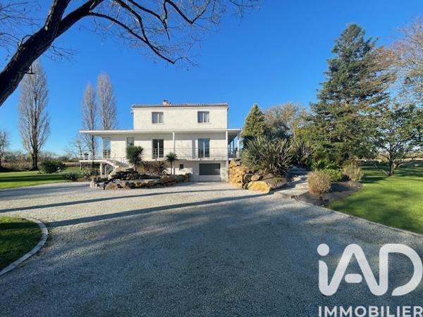 Maison à vendre 8 pièces 290 m² Saujon