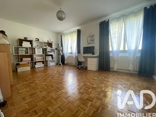 Maison à vendre 8 pièces 290 m² Saujon