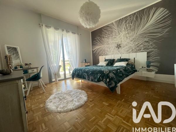 Maison à vendre 8 pièces 290 m² Saujon
