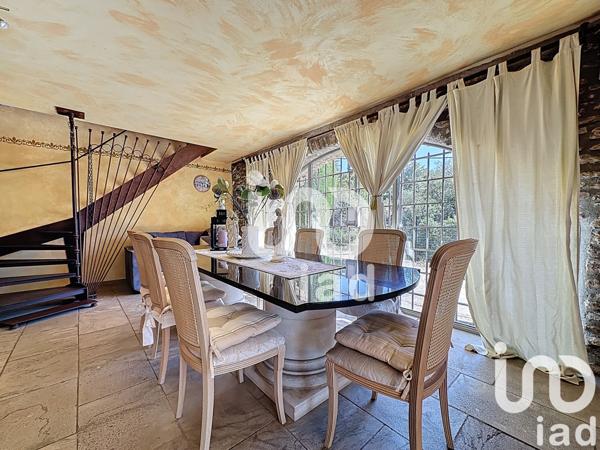 Maison à vendre 19 pièces 445 m² Châteauneuf-de-Gadagne