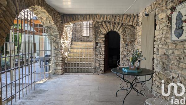 Maison à vendre 19 pièces 445 m² Châteauneuf-de-Gadagne