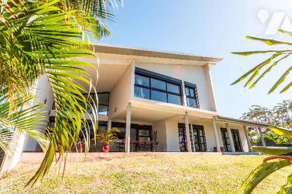 Villa d’architecte F7 - Quartier La Marine, Saint-Benoît