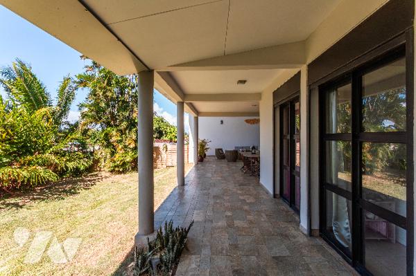 Villa d’architecte F7 - Quartier La Marine, Saint-Benoît