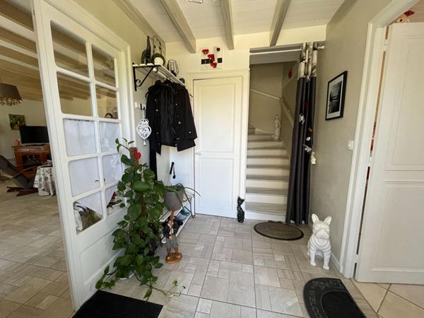 Maison  5 pièce(s)  3 chambre(s)  145 m²