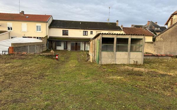 Maison à vendre    6 pièces •  Revigny-sur-Ornain