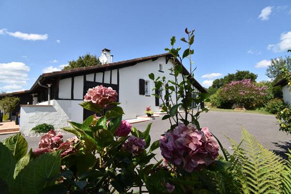 Maison 5 minutes de PONTONX  159 M2 SUR TERRAIN DE 6000 M2