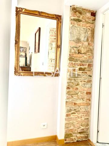 TRES BEAU T2 BIS DE 66M² DANS ANCIENNE BATISSE ENTIEREMENT RENOVEE