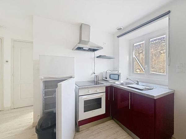 Appartement 2 pièces meublé à louer à Luçon, dernier étage