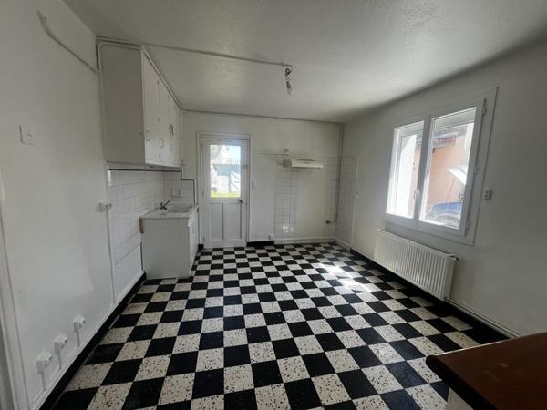 Appartement à louer 690 € CC Carbonne 3 p 72 m² DPE C