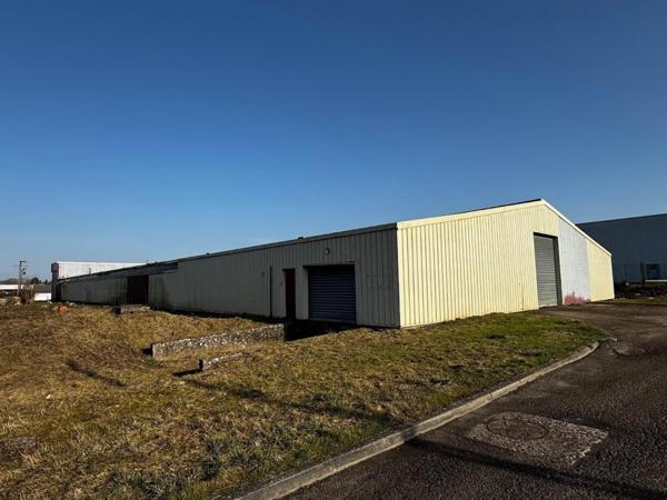 Bâtiment Professionnel de 2010m²