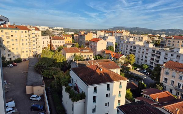 Appartement à vendre    2 pièces • 35,62 m2 Lyon 4