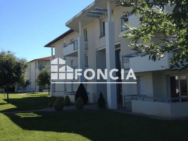 Location Appartement 2 pièces 43.48 m² - 16 RUE DU MERLANDOU Bergerac 24100