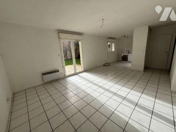 A VENDRE, Gironde, proche Bordeaux, BRUGES, Dans un secteur calme proche du Parc Le Grand Darna...