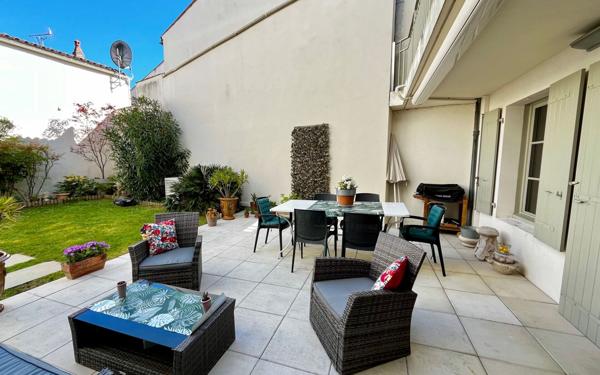 Appartement à vendre    4 pièces • 108,32 m2 La Rochelle