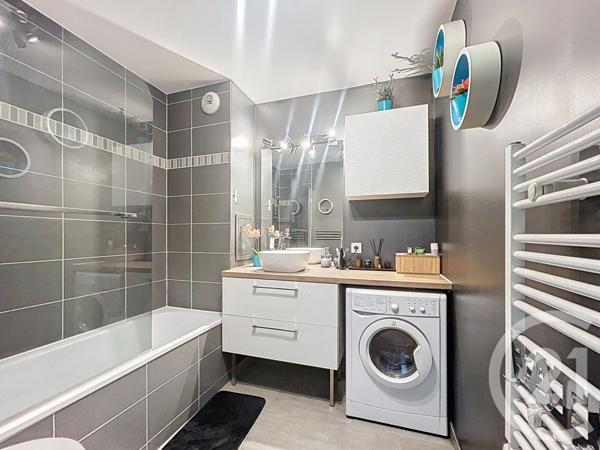 Appartement F3 à vendre  3 pièces - 54,63 m2 DEUIL LA BARRE - 95