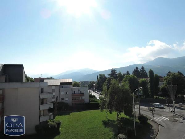 Appartement à louer 3 pièces 46.16m²