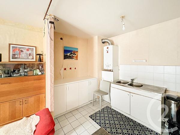 Appartement T2 à vendre  2 pièces - 54 m2 LAVAL - 53